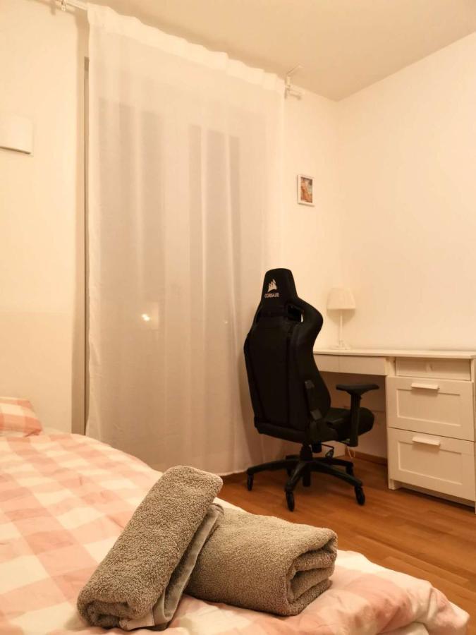 Gemuetliches Privatzimmer In Geraeumiger Gemeinschaftswohnung Dresde Extérieur photo