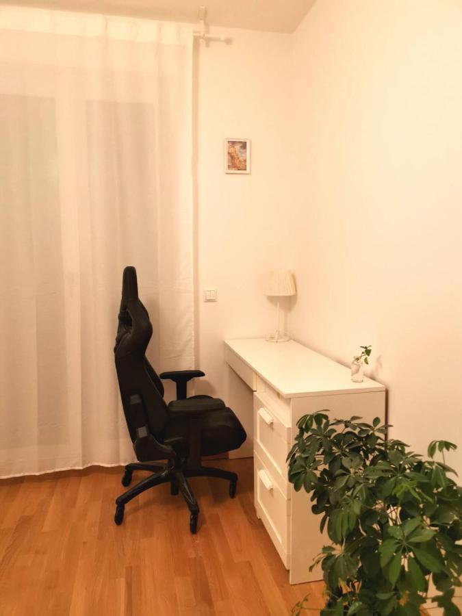 Gemuetliches Privatzimmer In Geraeumiger Gemeinschaftswohnung Dresde Extérieur photo